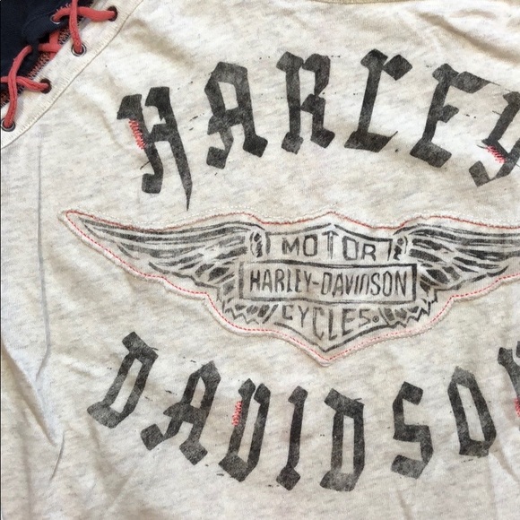 Harley Davidson Logo Criss Cross Tee - Picture 7 of 7